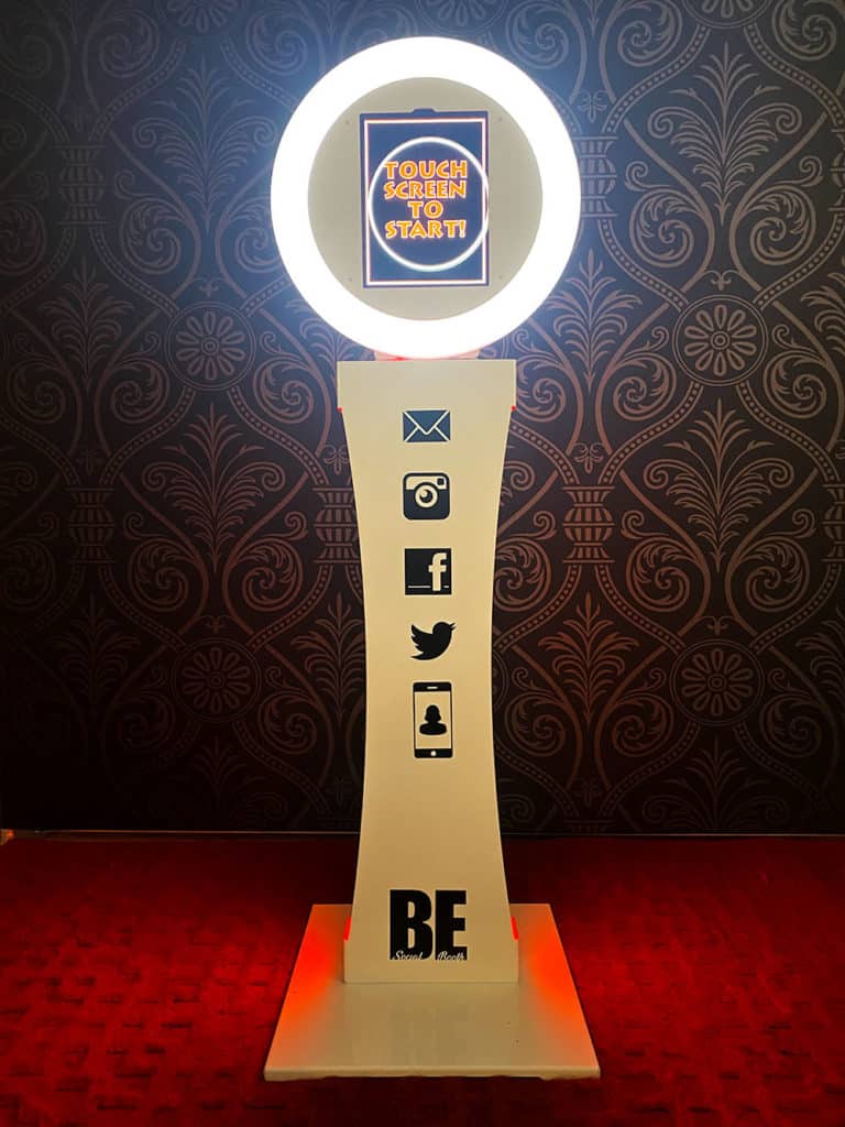 Selfie Station Photo Booth Rental Las Vegas